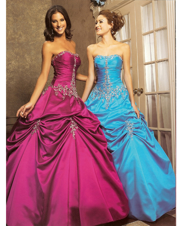 Gorgeous Strapless Light Purple Blue Full Length Ball Gown Quinceanera Dresses With Embroidery