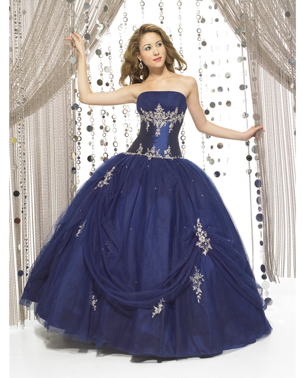 Navy Blue Floor Length Ball Gown Strapless Quinceanera Dresses With Ivory Embroidery