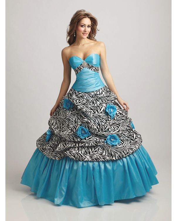 Blue Strapless Sweetheart Floor Length Ball Gown Quinceanera Dresses With Black And White Printing Fabric