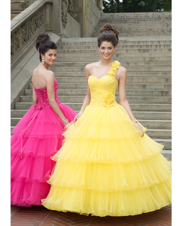 Yellow One Shoulder Sweetheart Ball Gown Floor Length Tiered Tulle Quinceanera Dresses With Flowers