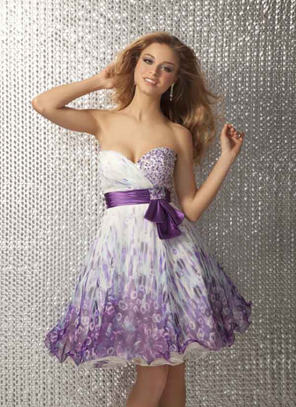 White Strapless Sweetheart Empire Mini Length A Line Prom Dresses With Purple Sash And Printing