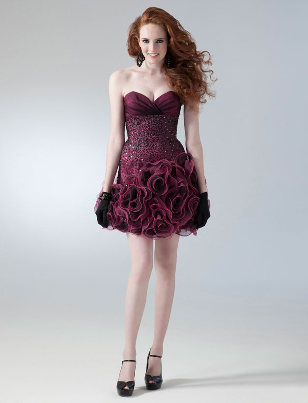 Burgundy Sweetheart Mini Skirt Organza Homecoming Dresses With Sequins And Ruffles