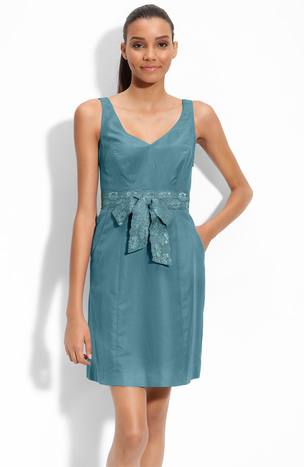 Teal Column V Neck And Sleeveless Short Mini Prom Dresses With Lace Sash 