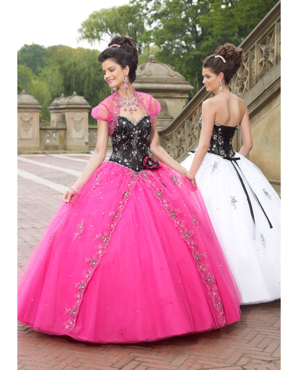Fuchsia And Black Ball Gown Strapless Sweetheart Full Length Quinceanera Dresses With Beading And Ruffles 