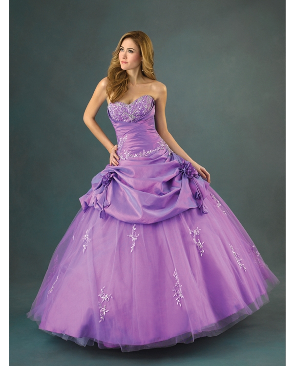 Lavender Ball Gown Strapless Sweetheart Lace Up Full Length Quinceanera Dresses With Beadings And Flowers And Ruffles 