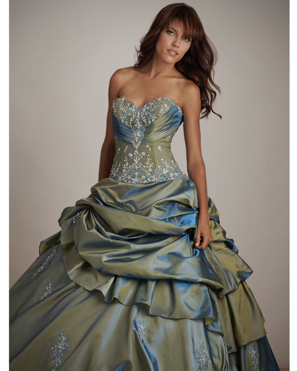 Olive Ball Gown Strapless Sweetheart Lace Up Floor Length Beading Embroidered Quinceanera Dresses With Twist Drapes 