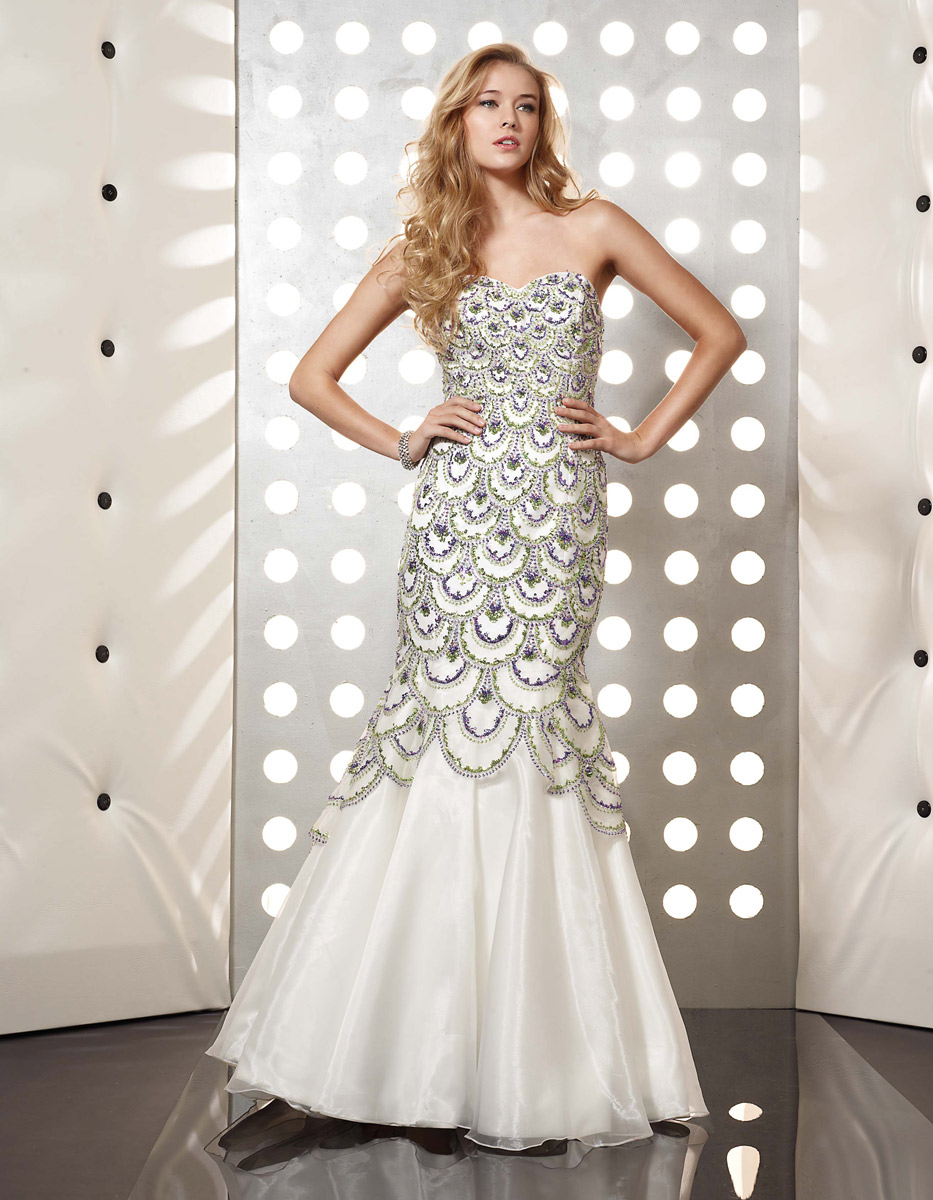 White Mermaid Sweetheart Full Length Zipper Prom Dresses With Green And Purple Embroidery 