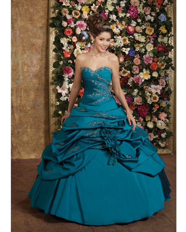 Sweetheart And Strapless Lace Up Floor Length Teal Ball Gown Quinceanera Dresses With Embrodiery And Ruffles 